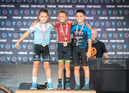 Mladi biciklist Vanja Vuksanić iz BK Baštun iz Betine ostvario izvrstan rezultat na XCC Prvenstvu Hrvatske