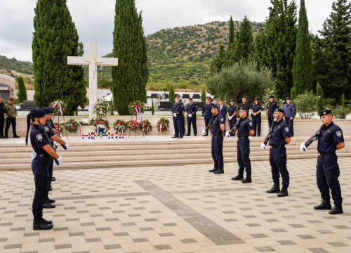 Povodom Dana policije i blagdana sv. Mihovila položeni vijenci na Kvanju