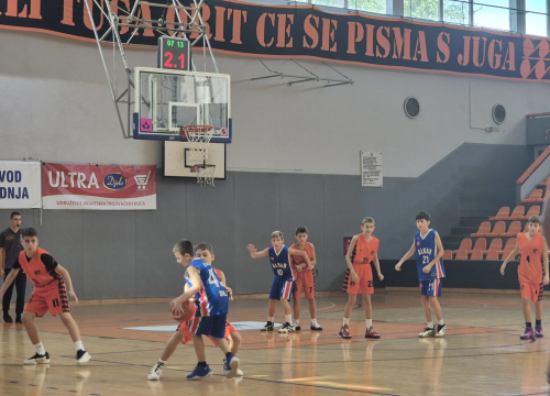 Fotografija 4 - FOTO Dječaci iz OKK Dražen Petrović uvjerljivi pobjednici turnira 'Gradu na dar'