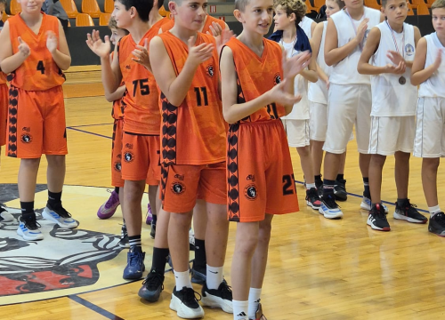 Fotografija 13 - FOTO Dječaci iz OKK Dražen Petrović uvjerljivi pobjednici turnira 'Gradu na dar'