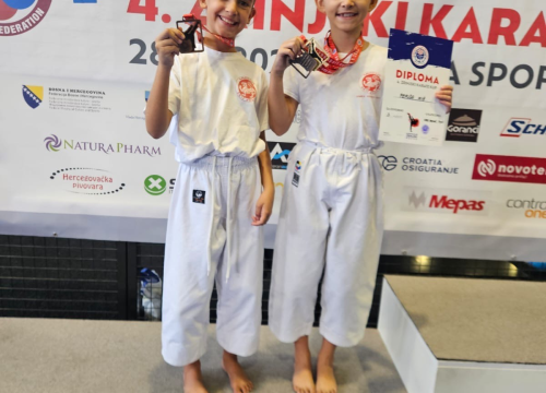 Fotografija 13 - FOTO Karatašima Okita 28 medalja i drugo mjesto ekipno u Mostaru