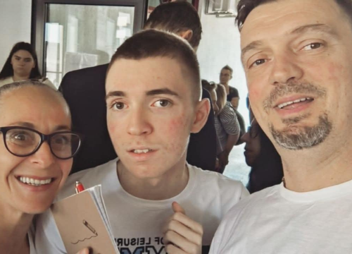 Mladi Šibenčanin Jakov ima autizam, a slike su njegove riječi: 'Pred njim je prva samostalna izložba'