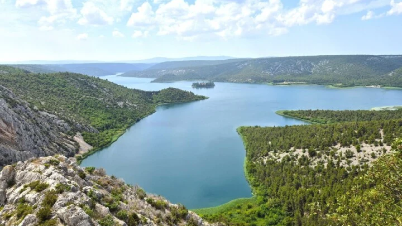 Rogovo – skriveni vidikovac Krke s pogledom koji oduzima dah
