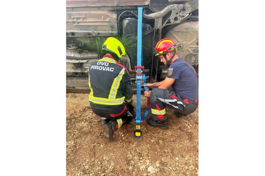 Od Bilica do Primoštena: Vatrogasci završili obuku za spašavanje u prometnim nesrećama