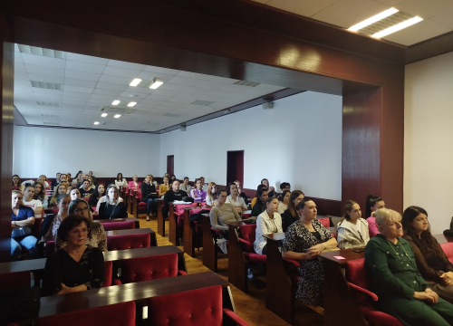 Održano predavanje 'Nasljeđe, ljubav i njega u razvoju mozga' u organizaciji Udruge 'Čarobni svijet'