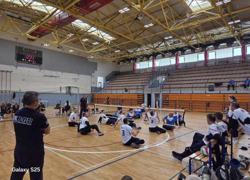 Fotografija 6 - FOTO Klub sjedeće odbojke Knin 95 domaćin Kupa Hrvatske: Naslov pripao Zagrebu