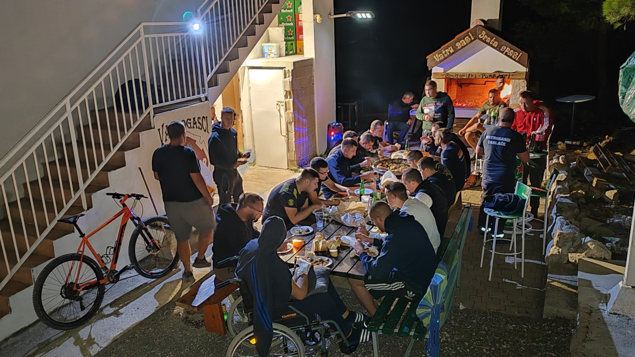 Brodarički vatrogasci za kraj protupožarne sezone organizirali druženje