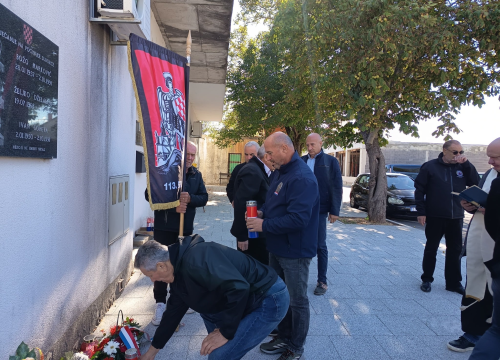 Fotografija 7 - Obilježena 34. obljetnica pogibije hrvatskih branitelja u Unešiću