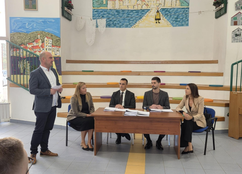 U Rogoznici potpisan ugovor za dogradnju školske sportske dvorane