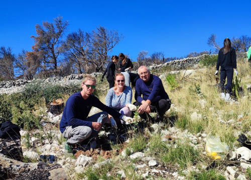 Fotografija 4 - Održana prva od tri akcije pošumljavanja Šubićevca