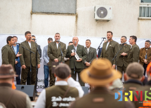 Fotografija 9 - U Drnišu otvoreno Državno prvenstvo u radu lovnih pasa