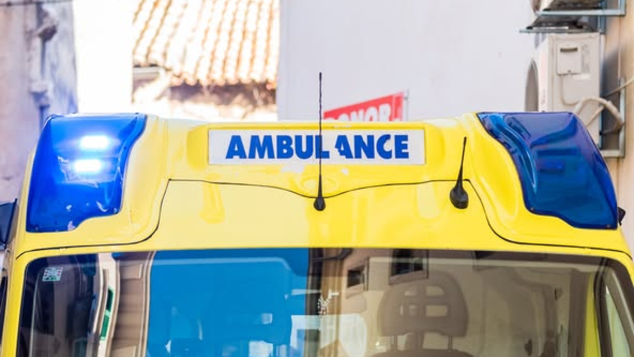 U sudaru dva automobila jutros u Jurasima ozlijeđene tri osobe