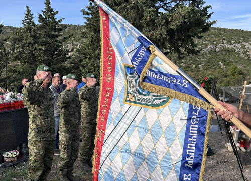 Fotografija 4 - Obilježena 30. godišnjica pogibije branitelja Tonija Višnjića u Danilo Birnju