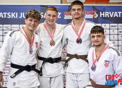 Fotografija 3 - Roko Pletikosa i Filip Knez predstavljali Judo klub Šibenk na prvenstvu u Dubrovniku