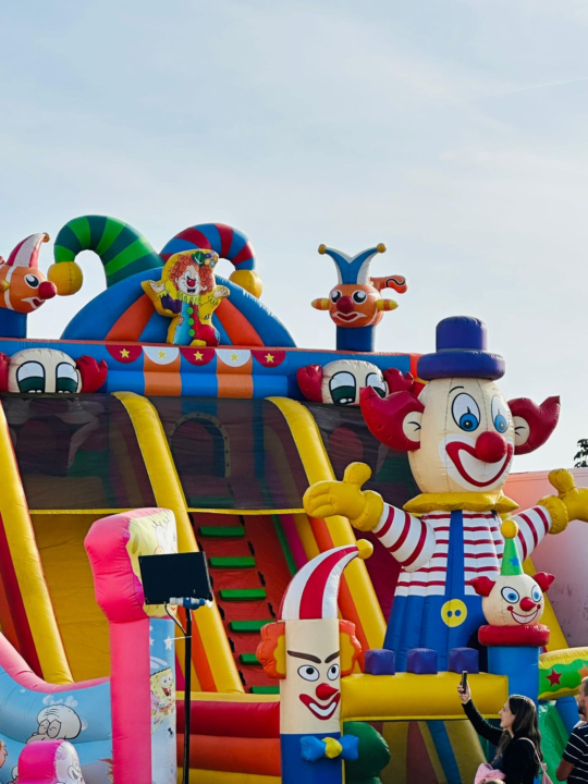 Lunapark Madi ponovno u Šibeniku: Osvojite kupone za besplatne vožnje!