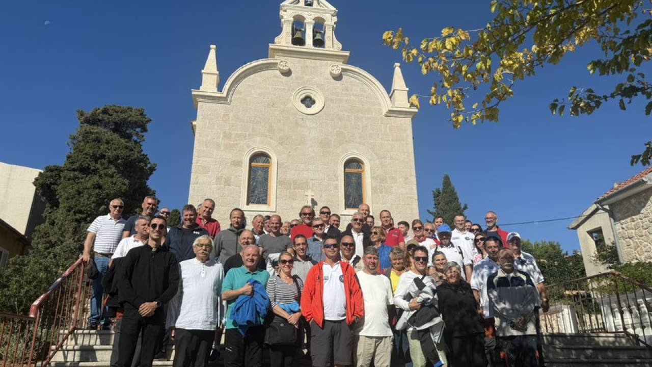 Župu Tribunj posjetila skupina morskih hodočasnika