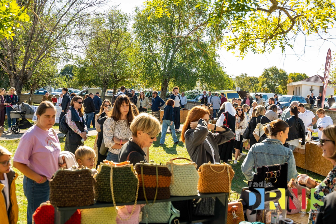 Čuvarice tradicije i stup zajednice: U Pakovom Selu obilježen Svjetski dan seoskih žena