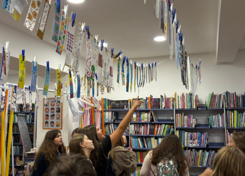 Izložba Straničnik otvorena na Dječjem odjelu šibenske knjižnice, proglašeni i pobjednici likovnog natječaja