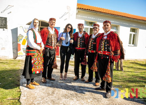 Fotografija 21 - Čuvarice tradicije i stup zajednice: U Pakovom Selu obilježen Svjetski dan seoskih žena