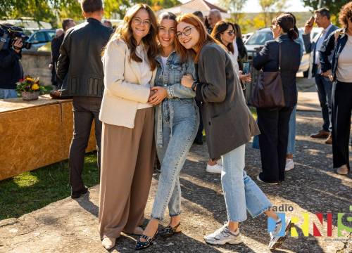 Fotografija 37 - Čuvarice tradicije i stup zajednice: U Pakovom Selu obilježen Svjetski dan seoskih žena