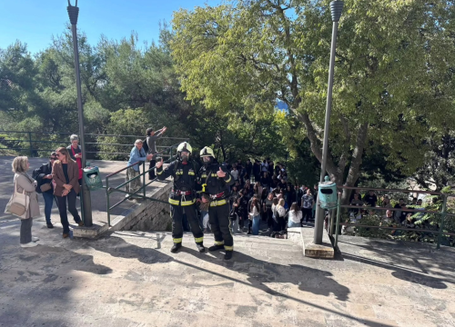 Fotografija 4 - Održana protupožarna vježba u zgradi šibenske Gimnazije