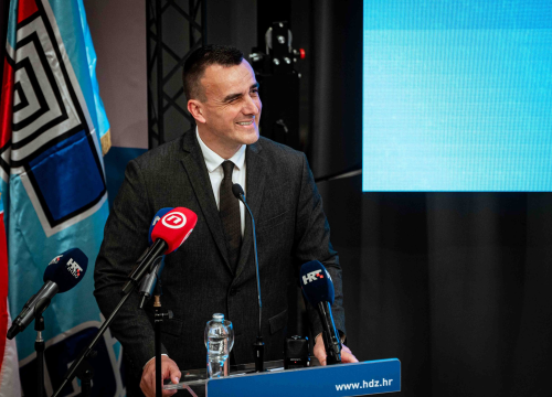 Kako biste ocijenili prvih 100 dana vlasti župana Rakića? 'Ne mogu ocijeniti rad ali mi je drag jer je iz Pakova Sela'