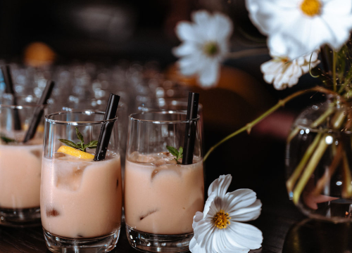 Fotografija 30 - Amira Medunjanin otvorila novu sezonu u Kući umjetnosti Arsen, publika ju nagradila dugotrajnim pljeskom