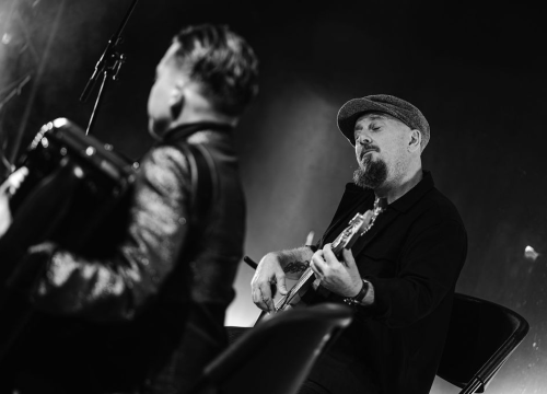 Fotografija 13 - Amira Medunjanin otvorila novu sezonu u Kući umjetnosti Arsen, publika ju nagradila dugotrajnim pljeskom