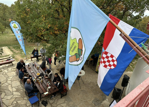 Fotografija 13 - Planinarsko društvo 'Promina' obilježilo 87. godišnjicu osnutka