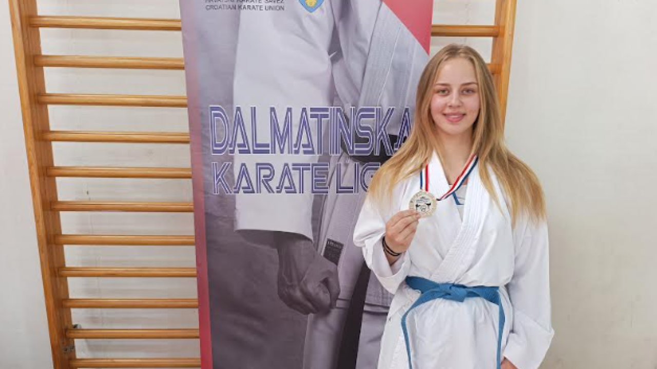 Karateke Šibenika 1066 u Kaštelima potvrdile odličnu formu uoči državnog prvenstva