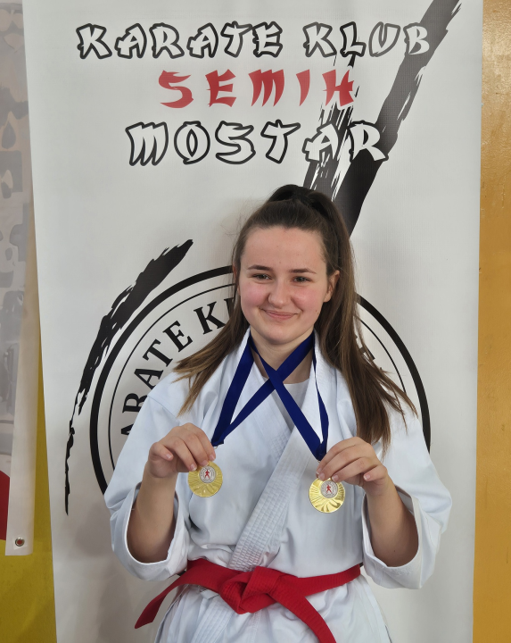 FOTO Karatašima Šibenika dva zlata i pet bronci u Mostaru