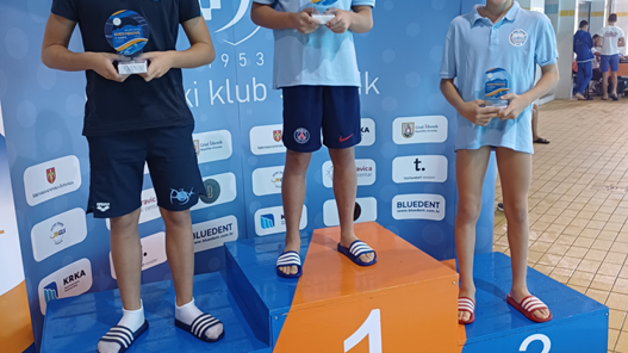 Plivački dvojac iz Mora uzeo zlato, tri srebra i tri bronce na 'Svetom Mihovilu'