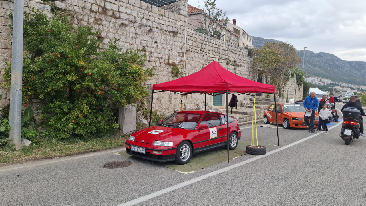 Ivan Posavec, član AKK Rogoznica, vozio dvaput na PH u autoslalomu te jednom stigao do postolja