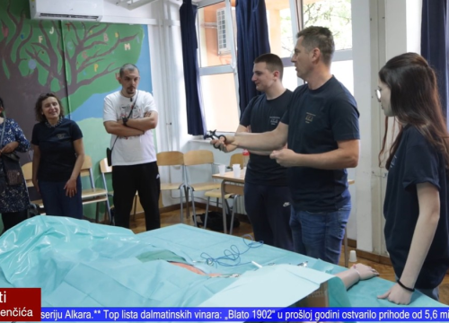 Ekipa 'TV Kamenčića' snimila prilog o šibenskoj Medicinskoj školi