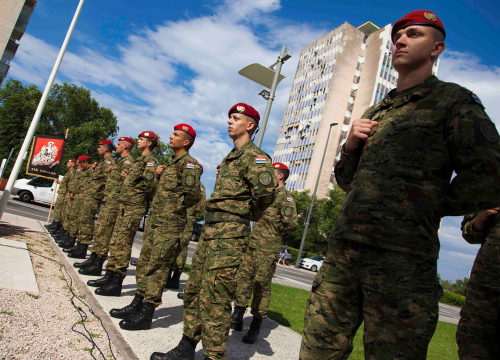 Službeno je, Sabor izglasao uvođenje obaveznog vojnog roka