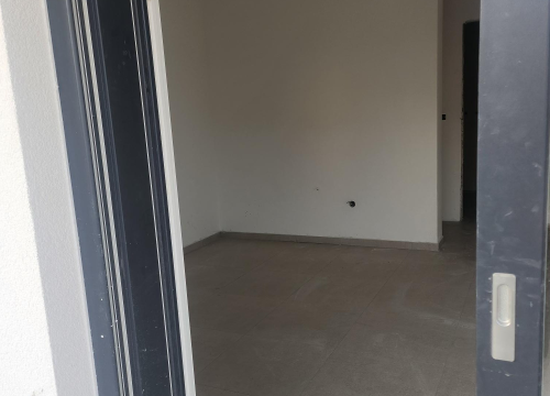 Fotografija 9 - Prodaje se moderan stan s vrtom u Vodicama – novogradnja u mirnoj ulici blizu centra!