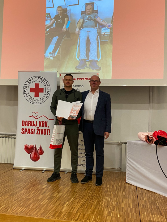 Crveni križ Knin obilježio Dan darivatelja krvi: 'Prikupili 670 doza krvi samo u ovoj godini'