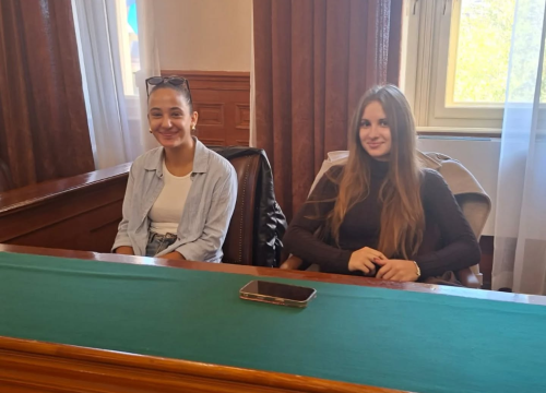 Fotografija 1 - Gimnazijalci na sudu u Šibeniku: Izvannastavna aktivnost povodom Europskog dana pravosuđa