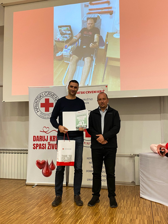 Crveni križ Knin obilježio Dan darivatelja krvi: 'Prikupili 670 doza krvi samo u ovoj godini'