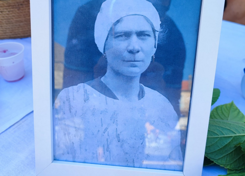 Fotografija 1 - Pirovčanka Antica pomagala je preživjelima s Titanica, a danas je dobila novu spomen-ploču