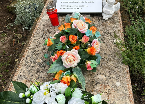 Fotografija 3 - Pirovčanka Antica pomagala je preživjelima s Titanica, a danas je dobila novu spomen-ploču