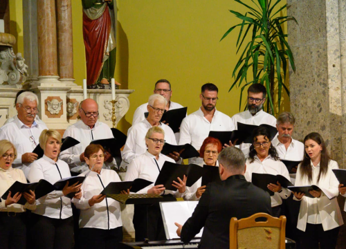 Drniška 'Neuma' ponovno okupila zborove na Festivalu duhovne glazbe