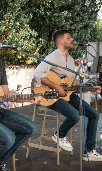 Libar Acoustic Duo donosi vrhunsku atmosferu u Mozart, a nakon vikenda…