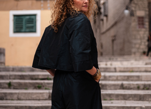 Fotografija 28 - FOTO Modni raj u Šibeniku: Otkrijte ekskluzivne kolekcije hrvatskih dizajnera u Galeriji Juraj Dalmatinac!