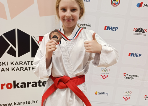 Fotografija 2 - FOTO Karataši Šibenika 1066 do četiri srebra i tri bronce na Prvenstvu Hrvatske