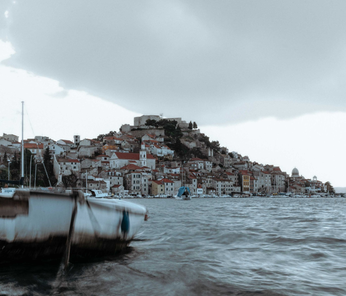 Danas toplije, ali oblačno i vjetrovito