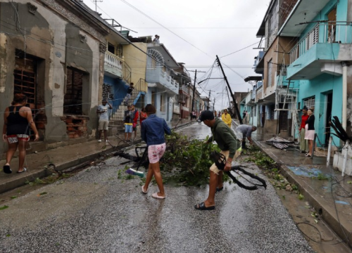 Uragan Melissa: Broj žrtava raste, stižu prvi humanitarni letovi