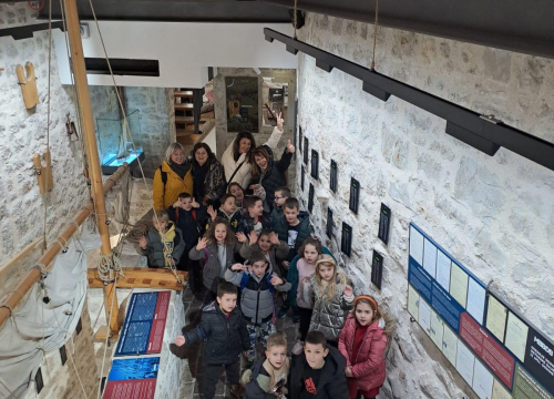 Fotografija 3 - Mali istraživači iz šibenskih vrtića posjetili betinski muzej