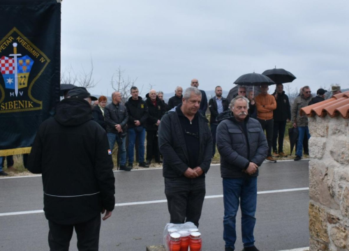 Fotografija 4 - Obilježavanje 32. godišnjice ratnog zločina nad hrvatskim braniteljima u Dragišićima
