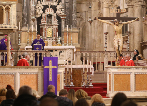 Fotografija 7 - Čista srijeda u katedrali svetog Jakova